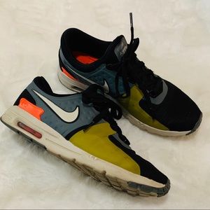 NIKE AIR MAX ZERO SI Women’s Size 7